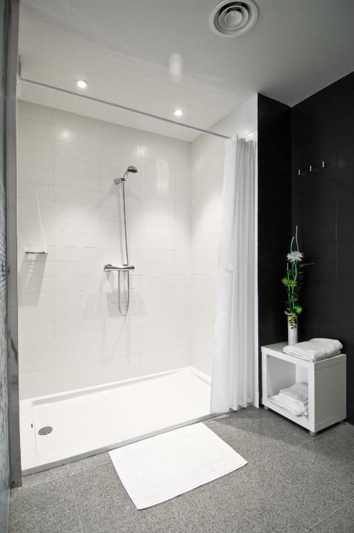 Hostal La Creu モーラ・デブレ 部屋 写真