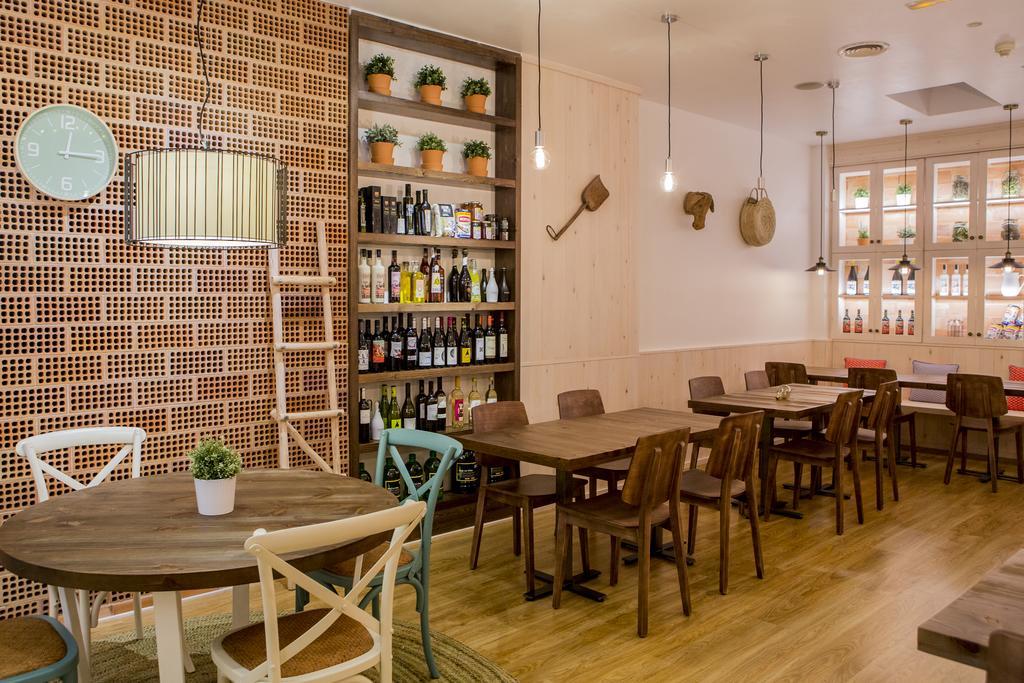 Hostal La Creu モーラ・デブレ エクステリア 写真